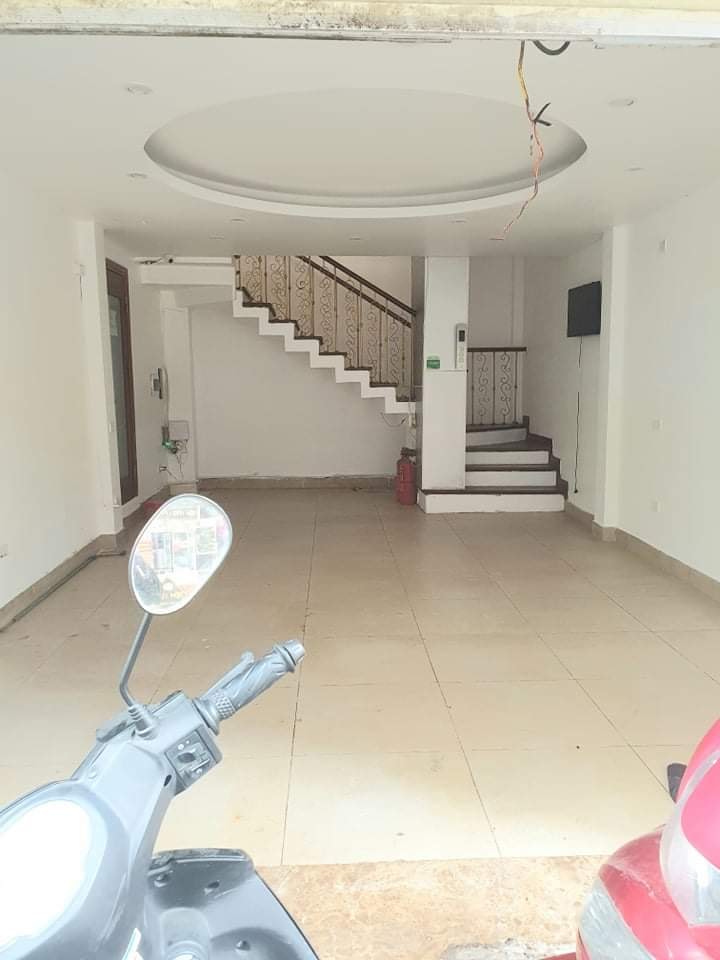 BÁN GẤP NHÀ PHỐ Tôn Thất Tùng 50M2 NHÀ 5 TẦNG 16.15 Tỷ Đống Đa