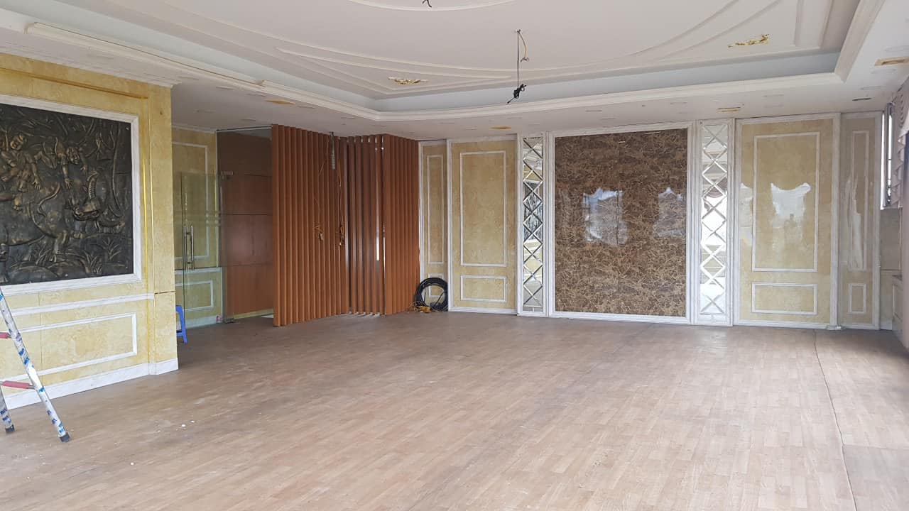 Nhà mặt phố Trung Hòa Cầu Giấy diện tích 145m2 mặt tiền 5.5m giá 50 tỷ.