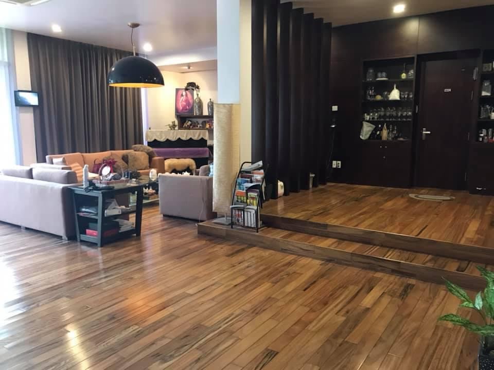 Bán nhà mặt phố 6 tầng diện tích 150m2, tại Yên Hòa Cầu Giấy.