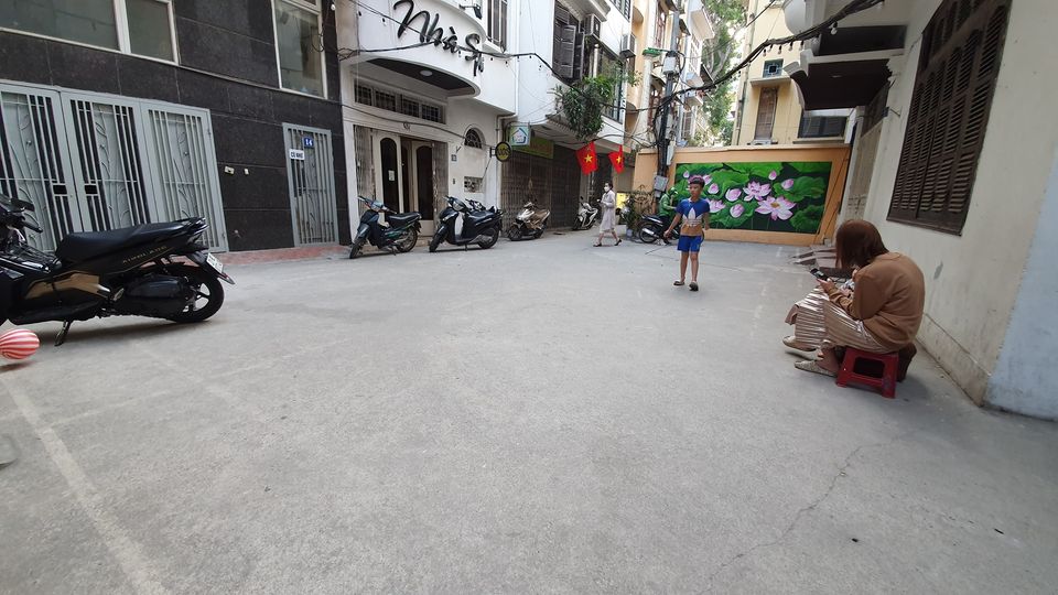 Bán nhà MP Lý Nam Đế, 48m2 x 5T, mt 13m, 15 tỷ