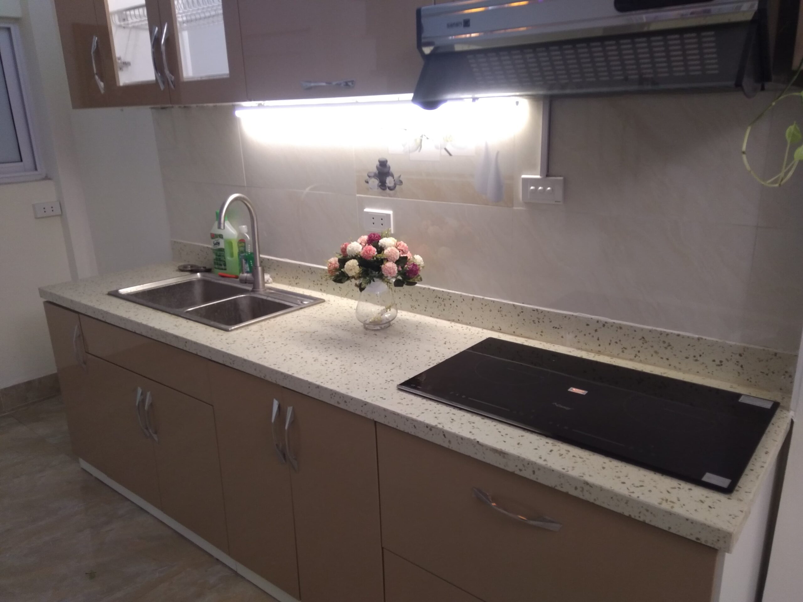 178m2