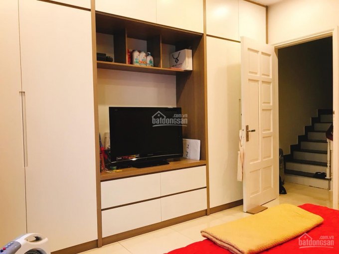 Bán Đất Phố Việt Hưng, Diện Tích 71.5m2, Mặt Tiền 6m, Giá 11.75 Tỷ, Long Biên