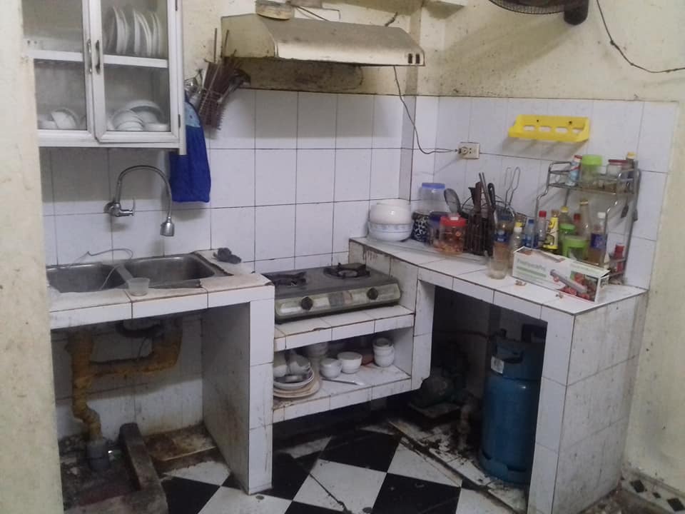 Bán tòa nhà Linh Lang 67m2, mt15m, lô góc: 22tỷ.