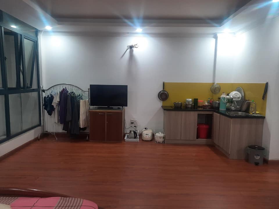 Giảm sốc 8 Tỷ! Chủ cần bán gấp Tòa Nhà Văn Phòng Phố Trần Thái Tông.