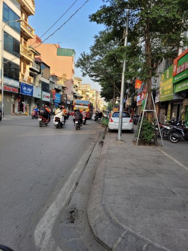 26.5 tỷ! Bán nhà Mặt Phố Huỳnh Thúc Kháng 85m, mặt tiền 4.1m
