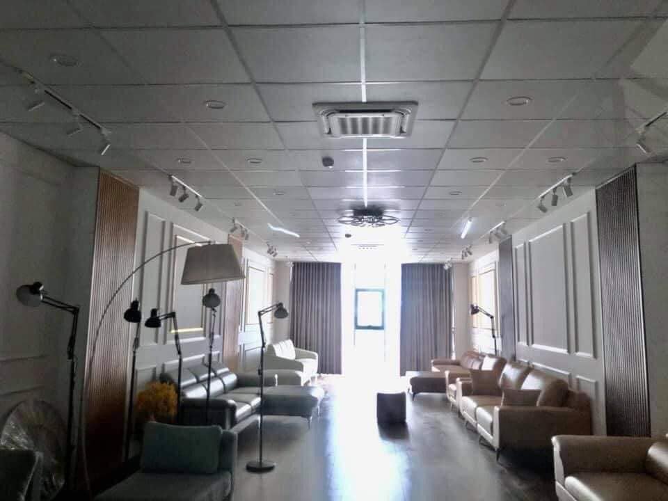 300m2