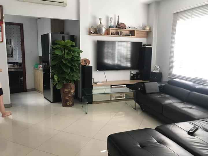 TÒA NHÀ APARTMENT 10 TẦNG MẶT PHỐ GẦN TỪ HOA, TÂY HỒ. VIEW HỒ, DÒNG TIỀN CAO, 76.5 TỶ.