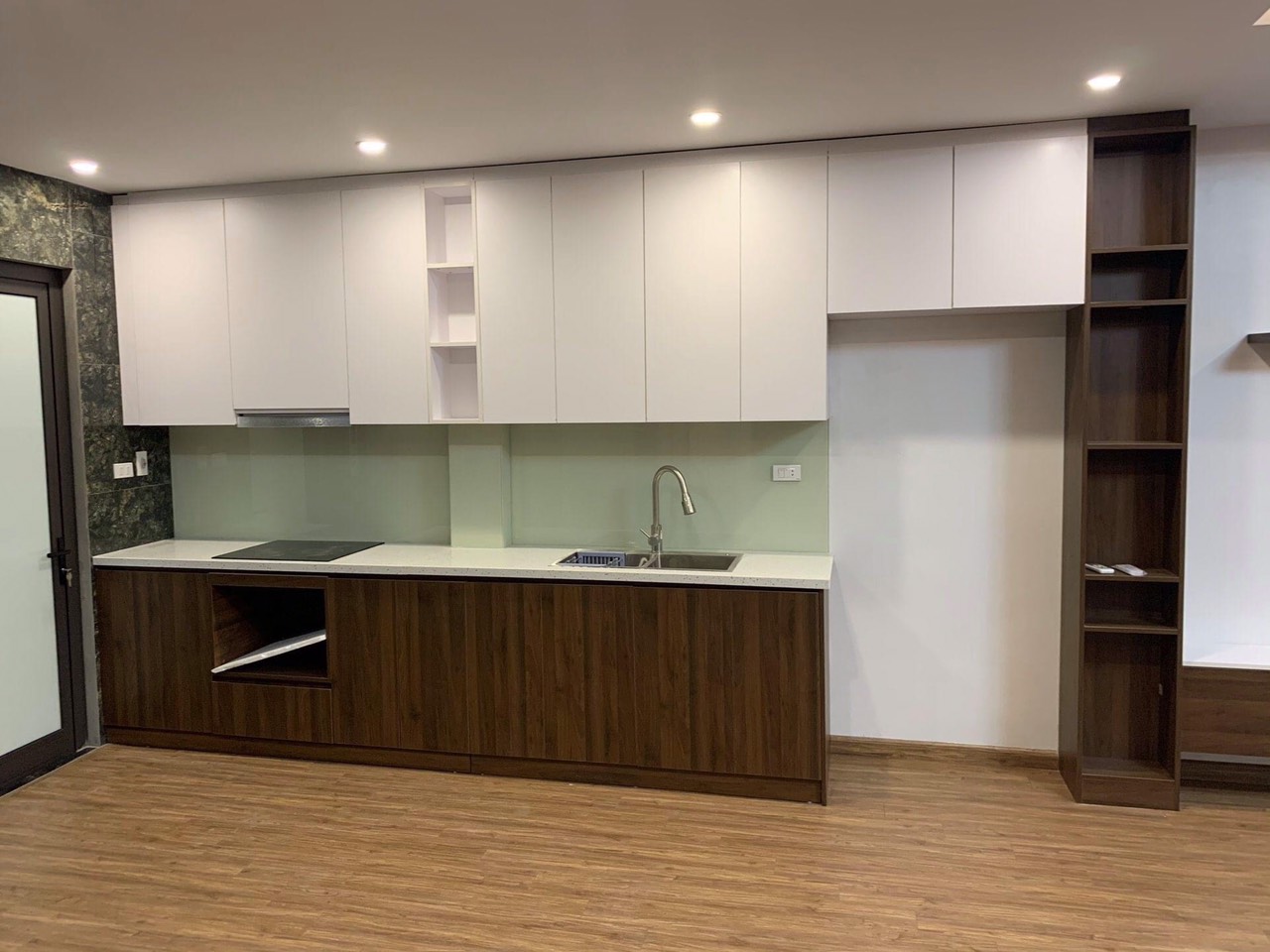 Bán nhà 65m2 ngõ 198 Lê Trọng Tấn, ngõ rộng ô tô tránh, thông thoáng giá 11 tỷ CTL