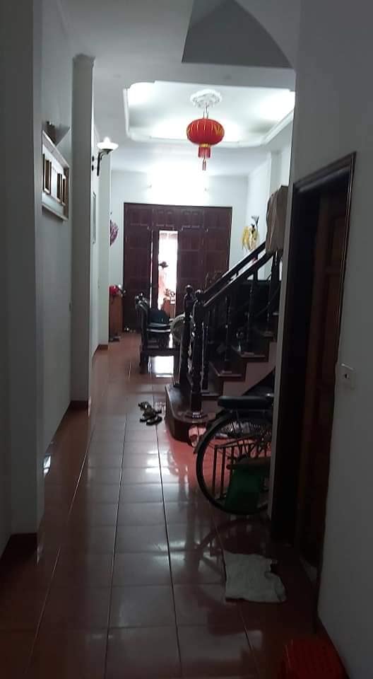 Bán nhà MP Vũ Tông Phan, 70m2 x 4 tầng, mt 3.4m - 12.2 tỷ