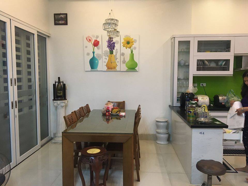 121m2