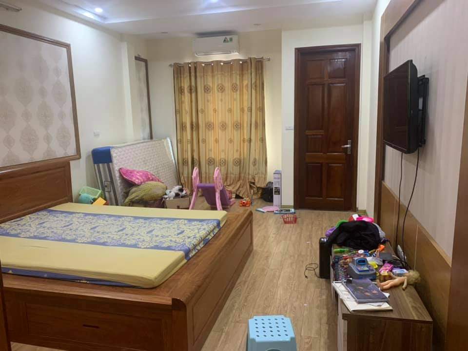 Bán căn góc ngã 3 đường thông 13.5m, DT 143.4m2