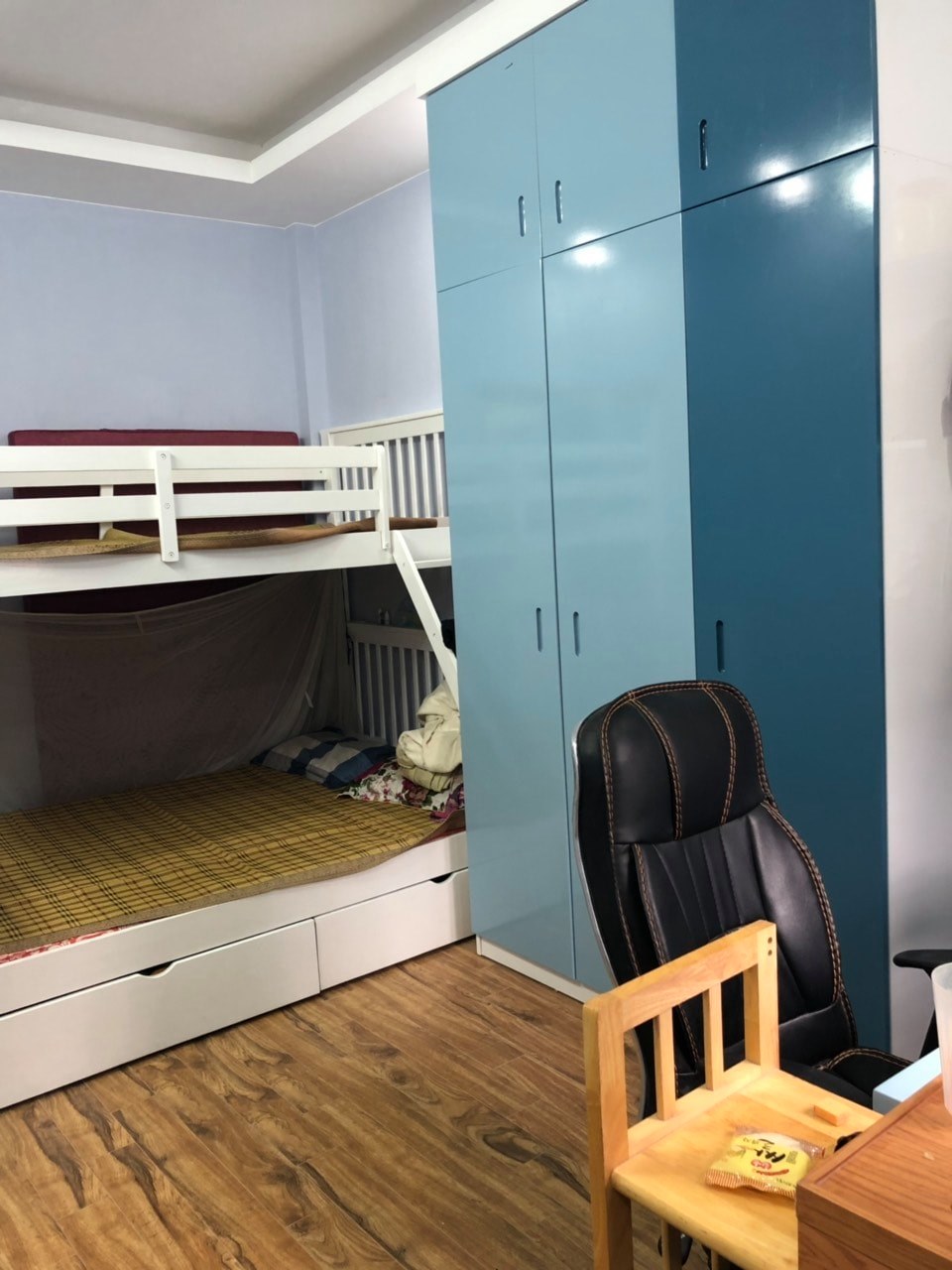 Bán biệt thự Xuân Diệu:Gia thế truyền đời,an sinh đỉnh,bể bơi,gara,sân vườn!120m2x4 tầng