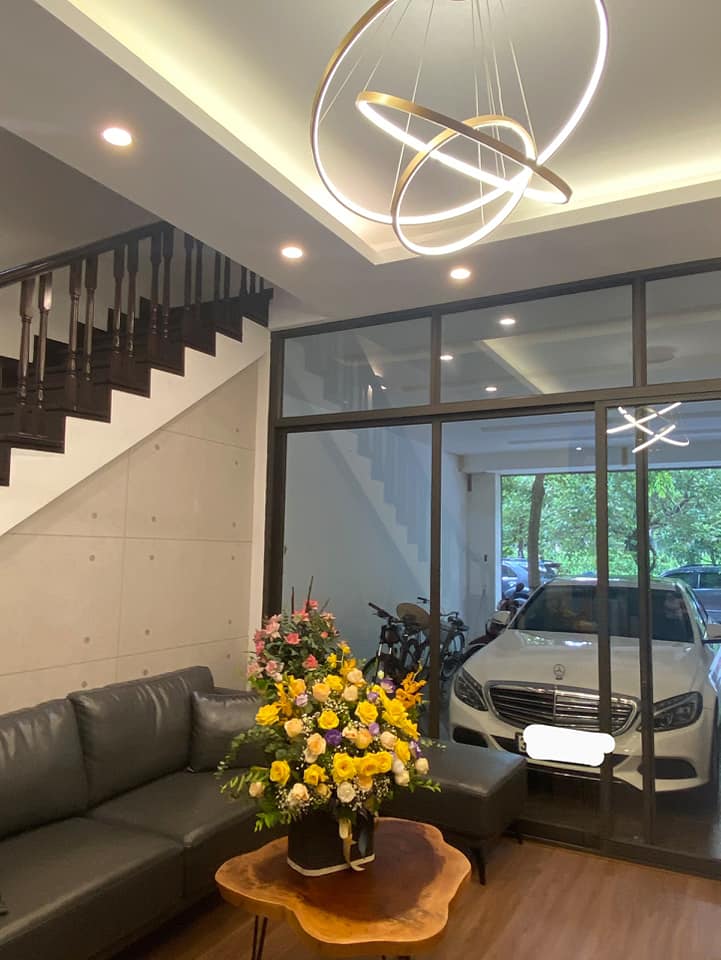 BÁN NHÀ MP Trần Bình 80M2 CHỈ 22 TỶ