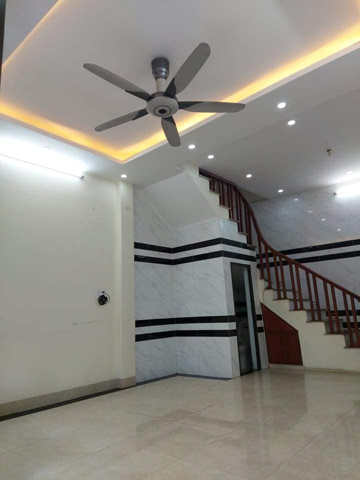 Bán Nhà phố Cự Lộc 79m2 nhà 5 tầng mặt tiền 8m giá 16 tỷ Thanh Xuân