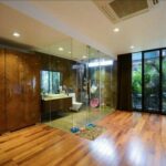 150m2