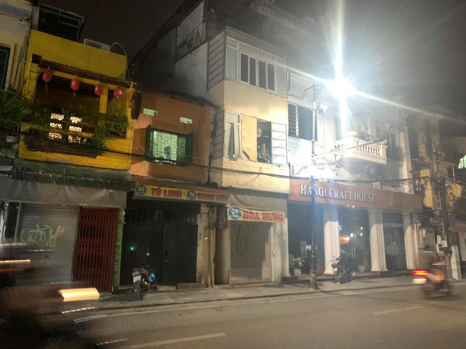 Bán nhà MP Hàng Đường, 70m2, mt 2.2m, 20.5 tỷ