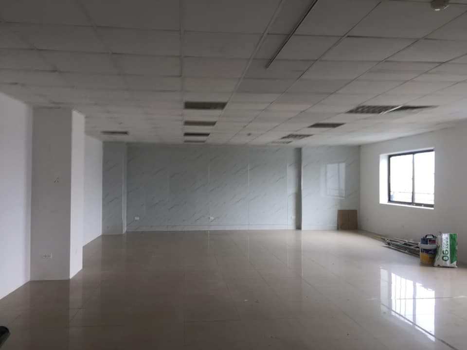 Định cư Nga bán nhà phố Xuân Diệu, 86m x 6 tầng, lô góc kinh doanh, thang máy, chỉ 16 tỷ