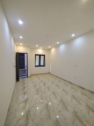 Cần Bán Nhà Gấp Mặt Tiền Hoàng Sa Quận 3 36m2 3Tầng Giá chỉ 12.2 Tỷ