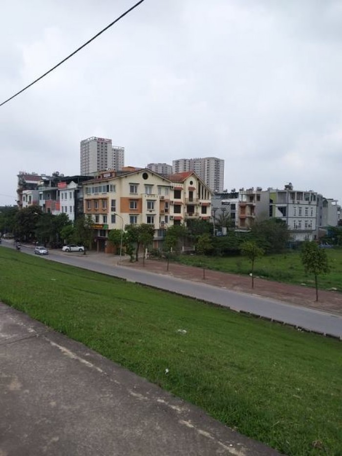 175m2