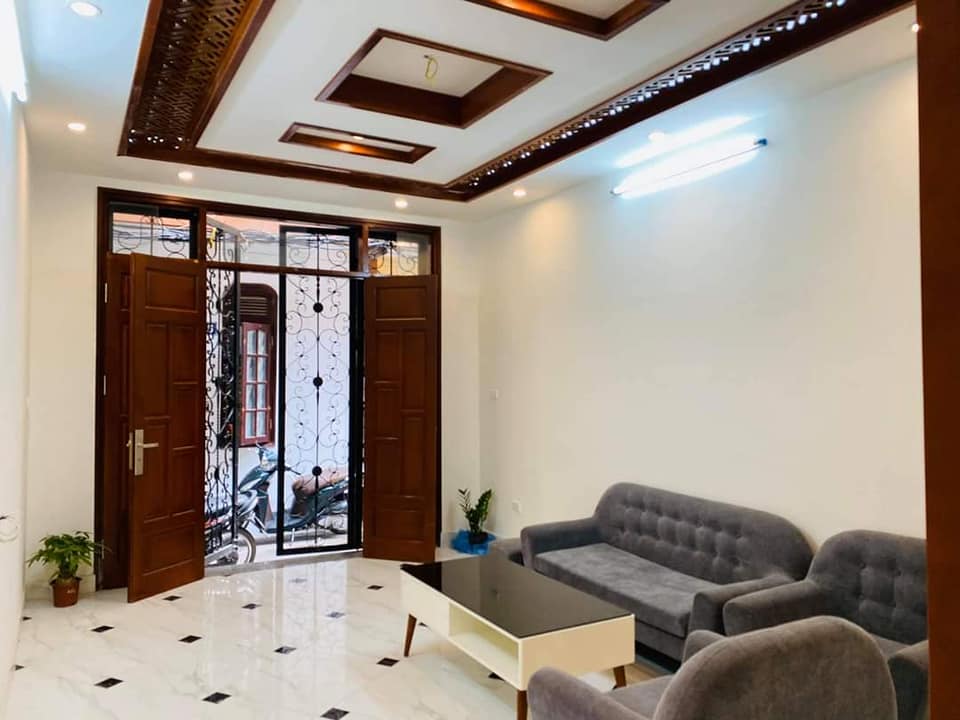 Bán toà nhà 7 tầng 100m2 Nam Trung Yên, Cầu Giấy. Kinh doanh, ô tô tránh, dòng tiền 100tr.