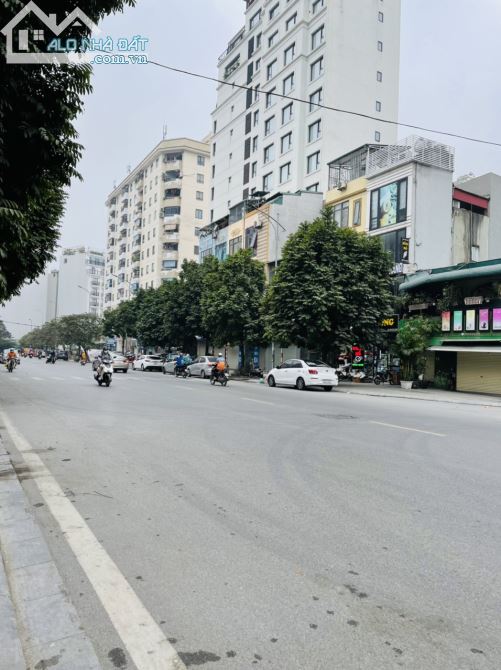 BÁN NHÀ LÔ GÓC PHỐ CỔ HÀNG NGANG, 241M2 MT 9.8M GIÁ 126 TỶ, THIỆN CHÍ BÁN LIÊN HỆ NGAY
