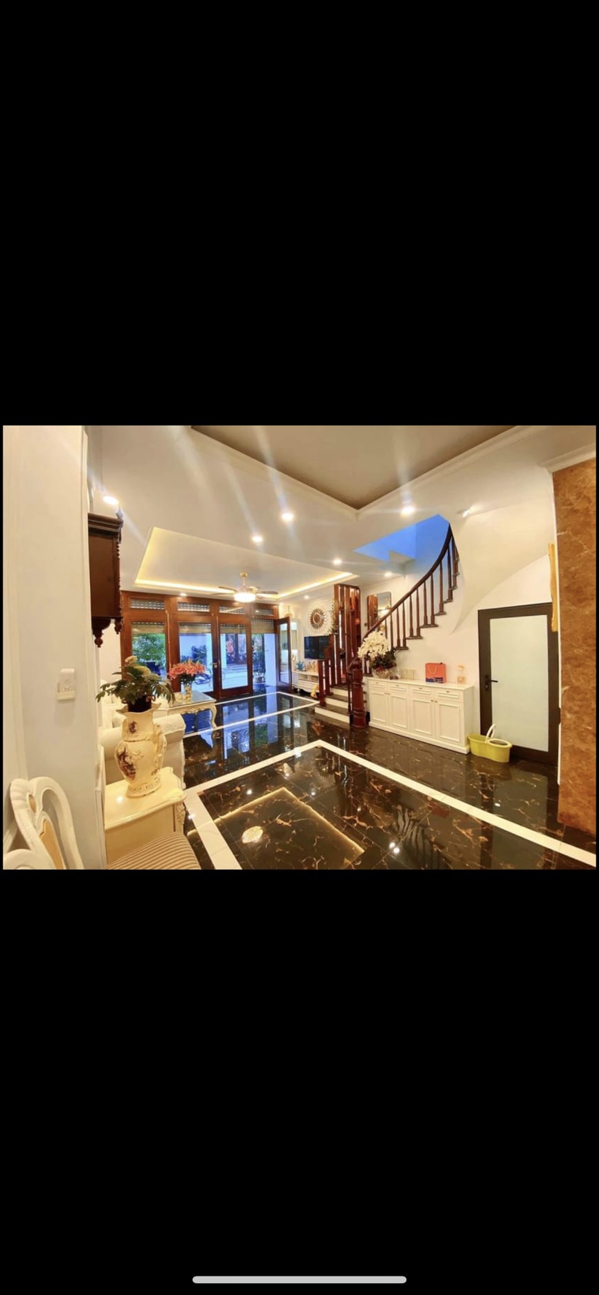 Bán Nhà Quận 1 Nguyễn Thị Minh Khai 14 tỷ 3 Tầng 4 Phòng Ngủ, HXH Sạch