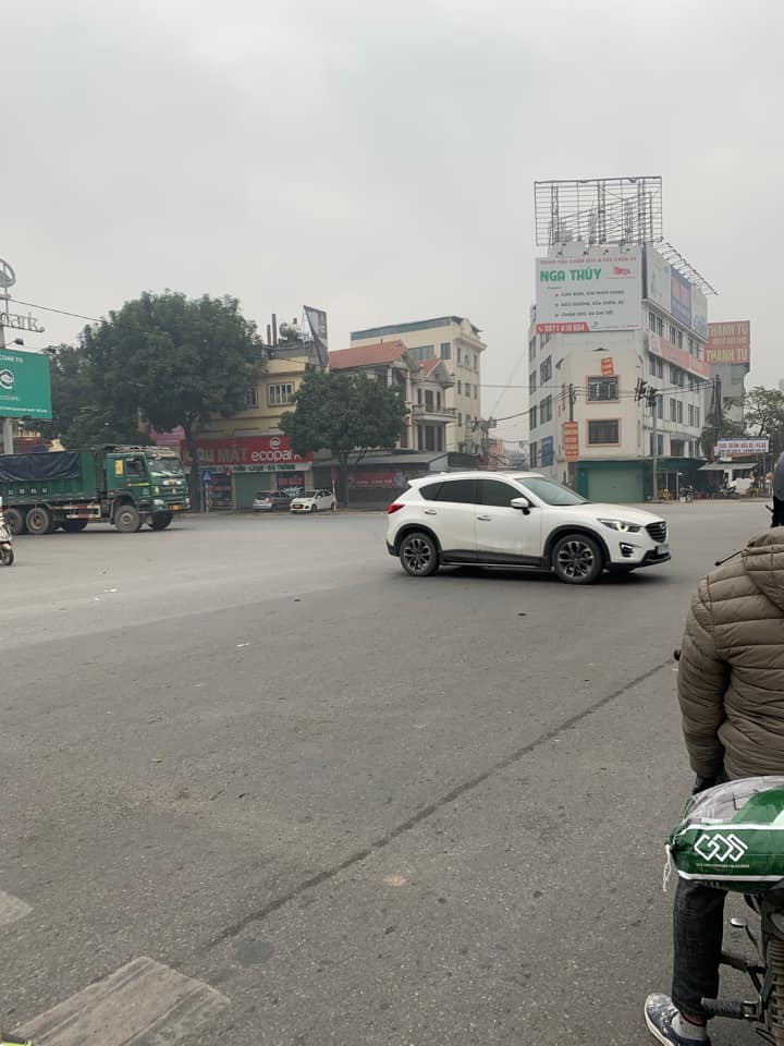 BÁN NHÀ MẶT PHỐ TRẦN KHÁT CHÂN