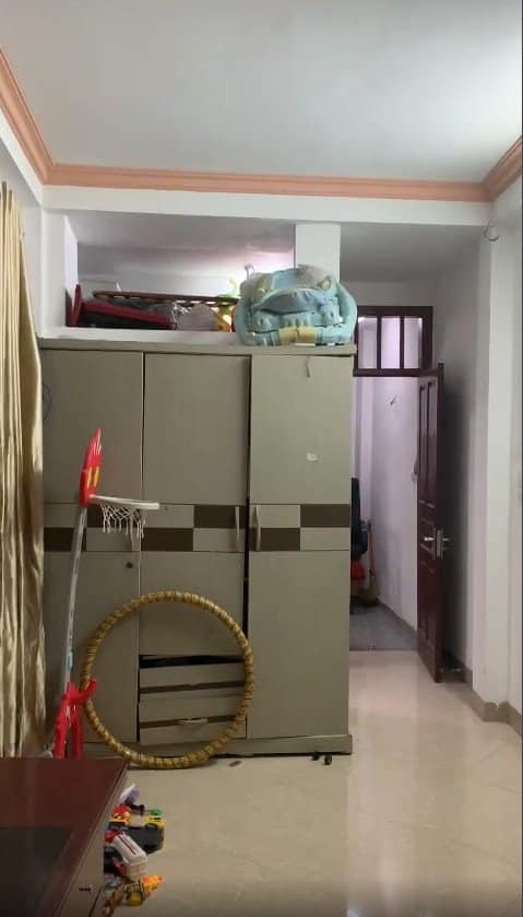 Bán Nhà Trần Cung Bắc Từ Liêm, 52m2x5t,Giá 10 tỷ 5, Kinh Doanh.