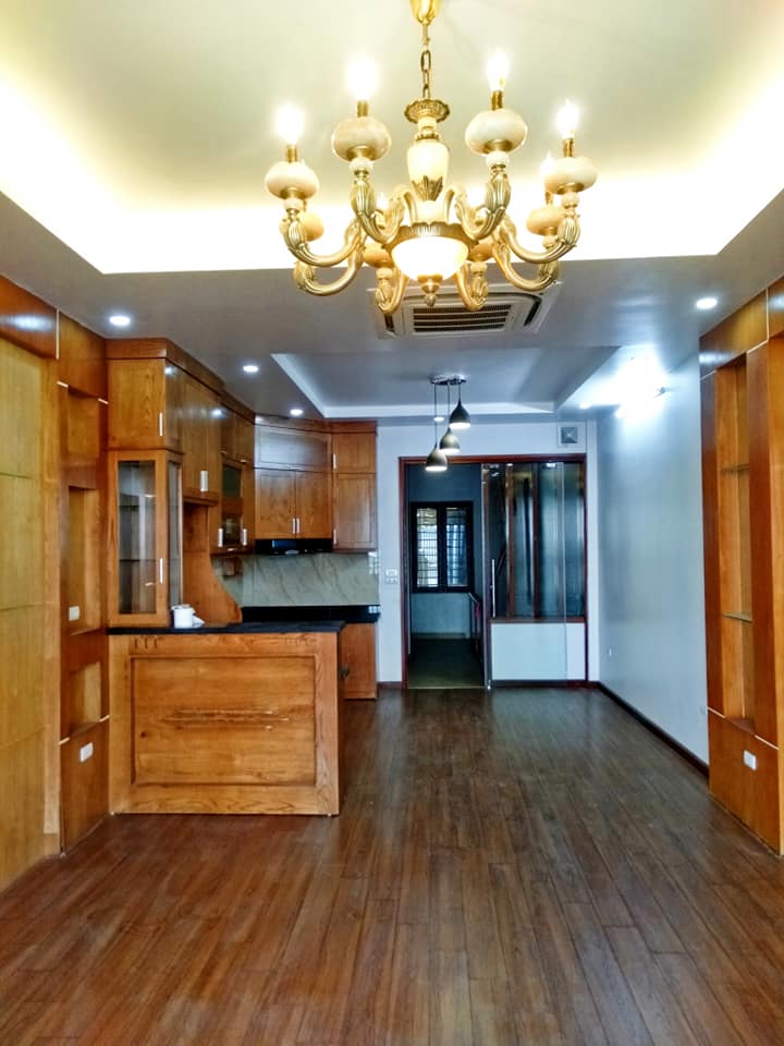 Vũ Đức Thận 308m2 - Mặt Tiền 12m2 - Ô tô Tránh Dừng Đỗ Ngày Đêm - Kinh Doanh Đẳng Cấp.