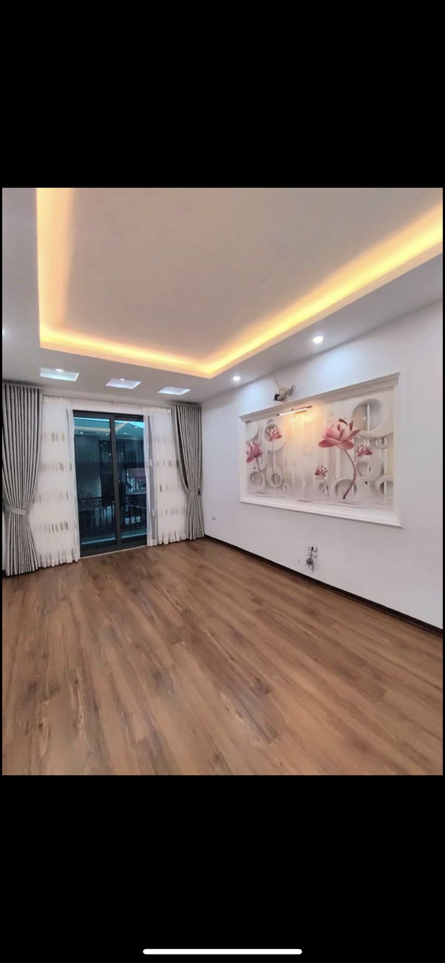 Căn duy nhất MT Trần Khánh Dư, Tân Định, Q1. DT: 4x16m 64m2, 4 tầng, TN: 420tr/năm