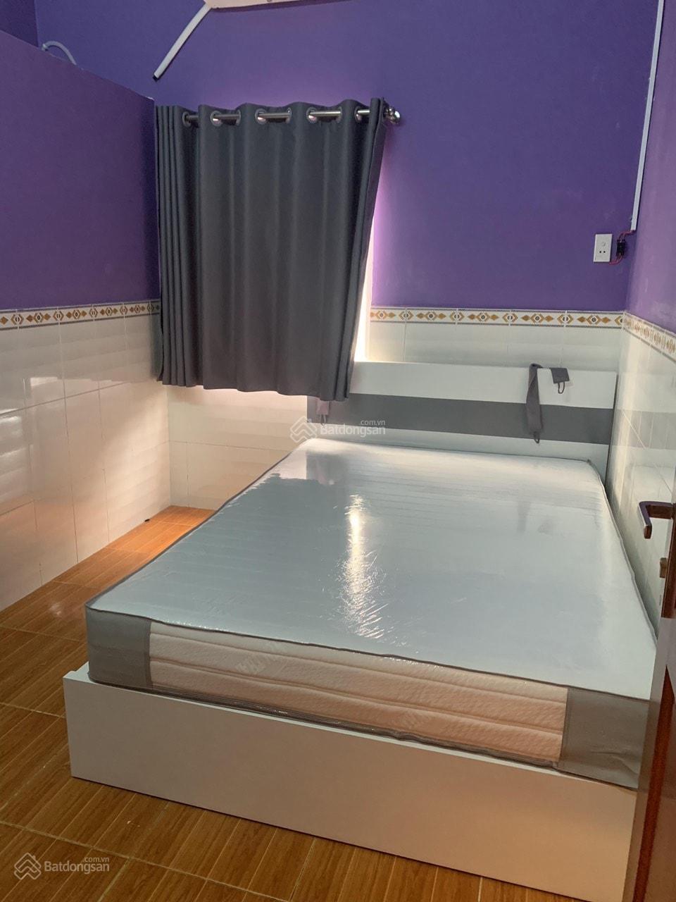 90m2