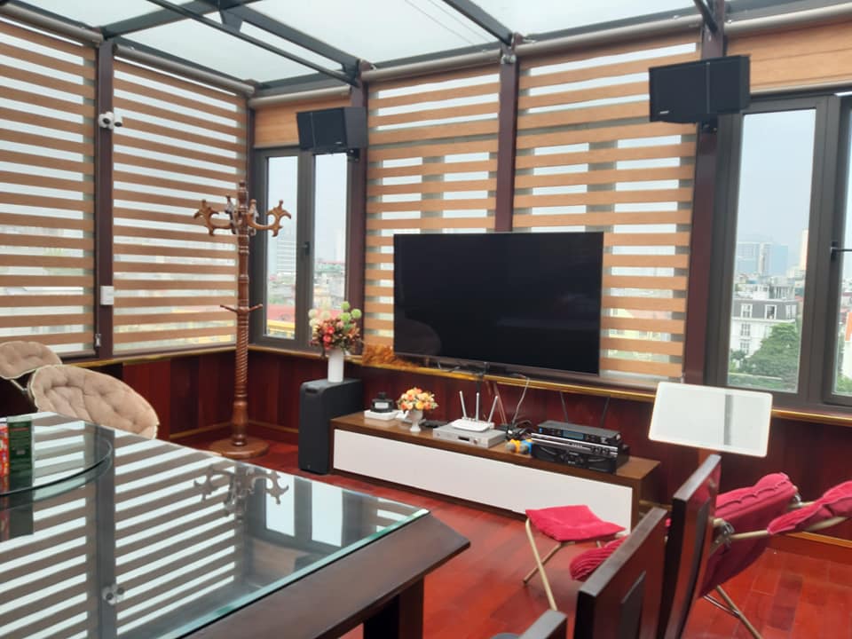 Bán Nhà Phố Đỗ Quang Cầu Giấy, 52m2, 5 Tầng, vỉa hè ô tô tránh, KD, Giá 13.5 Tỷ