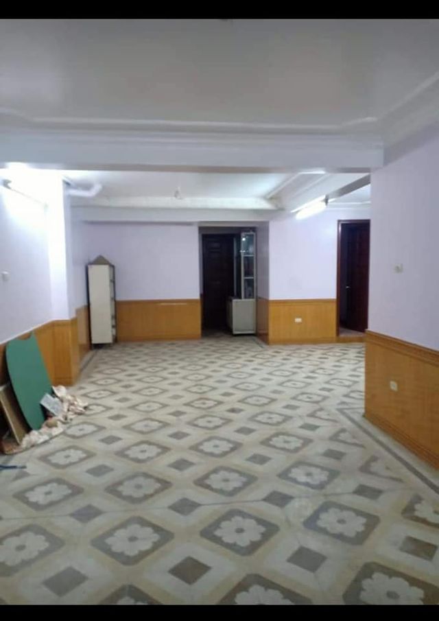 Bán nhà Giáp Bát 150m2 x 4 tầng, mt 10m, 21 tỷ