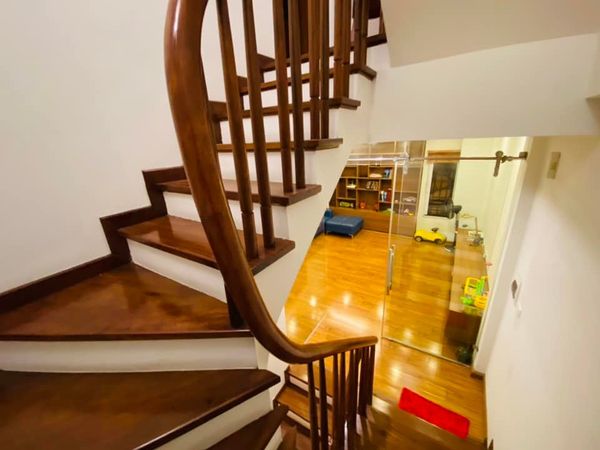 Bán nhà mặt ngõ 252 Tây Sơn, 65m2 x 5 tầng, mt 8m, 10 tỷ