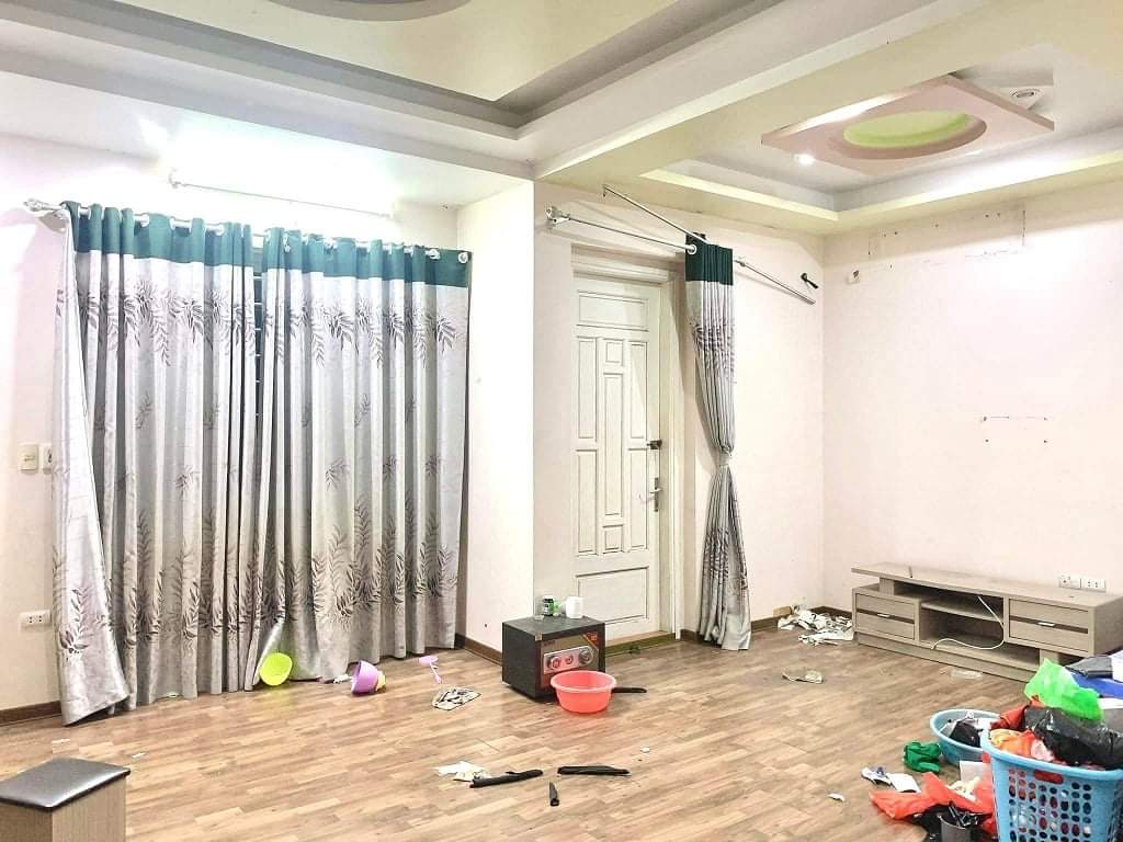 BÁN TÒA CCMN MẶT PHỐ QUẬN HOÀN KIẾM - DÒNG TIỀN 80TR/TH - NHỈNH 13 TỶ - LÔ GÓC Ô TÔ TRÁNH - CỰC SỐC.