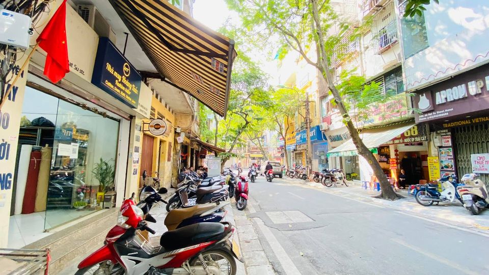 Bán nhà MP Bát Sứ, 52m2 x 3T, mt 4.1m, 35 tỷ