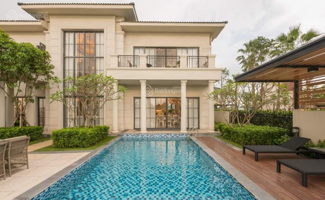 Cập nhật sản phẩm cần bán gấp trong tháng biệt thự Phú Mỹ Hưng quận 7, nhà xây mới NT Ý ở ngay