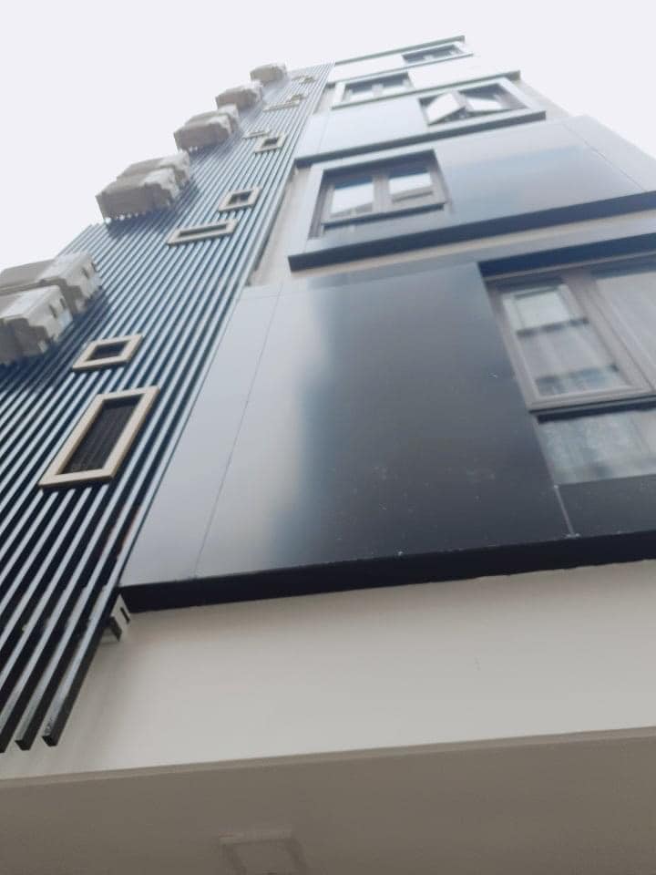 BỐ NHỜ BÁN NHÀ PHỐ Hoàng Ngân 132M2 7 TẦNG GIÁ CHÀO 17 tỷ