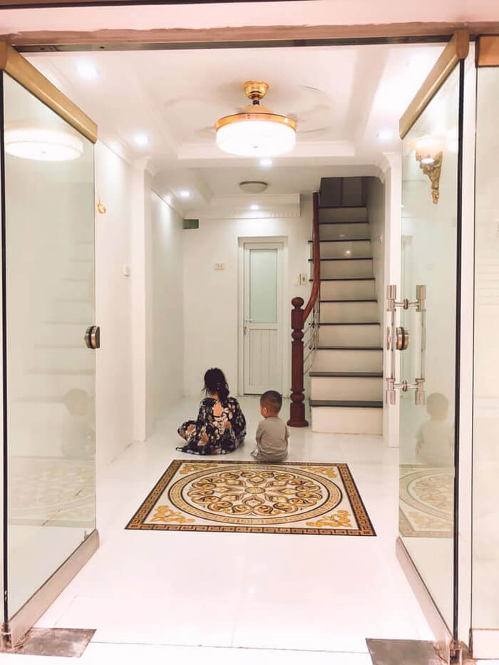 Bán nhà mặt phố Hoàng Quốc Việt, Cầu Giấy, 85m2, 7 tầng, thang máy, mặt tiền 5.2m, giá 28 tỷ