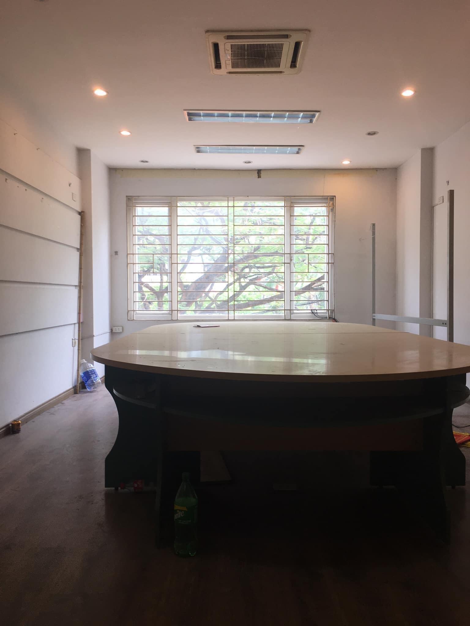 153m2