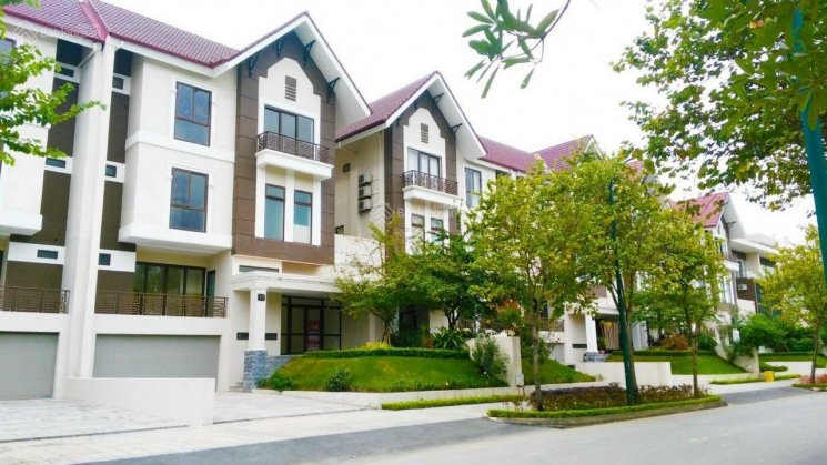 Bán Biệt thự khu K khu Q tại KĐT Ciputra Hà Nội, vị trí đẹp, mặt đường Nguyễn Văn Huyên kéo dài