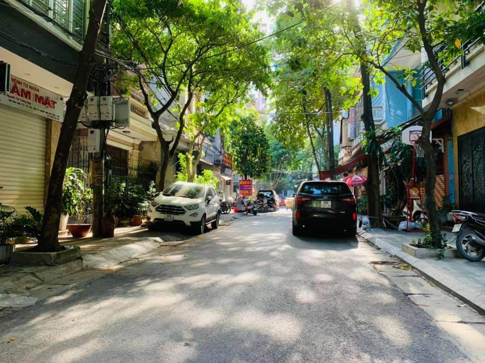 CHÍNH CHỦ BÁN NHÀ MẶT PHỐ TRẦn QUỐC TOẢN, 92 M2, MT 6 M, 7 Tầng Thang Máy Nhỉnh 40 Tỷ.