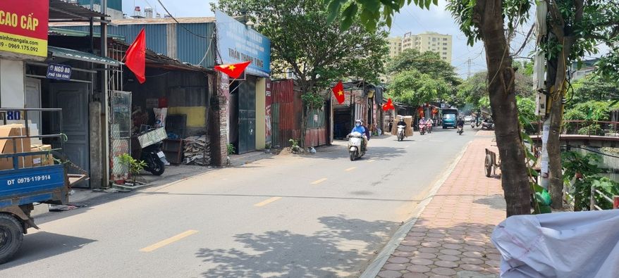 Bán nhà MP Tân Khai, 229m2, mt 5.3m, 19 tỷ