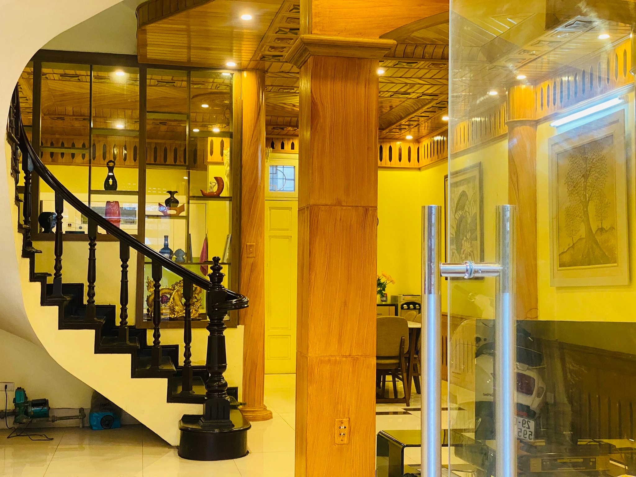 BIỆT THỰ MINI PHỐ TÂY SƠN, ĐỐNG ĐA. DT GẦN 100M, Ô TÔ, GẦN PHỐ, THIẾT KẾ ĐẲNG CẤP 16.5 TỶ.