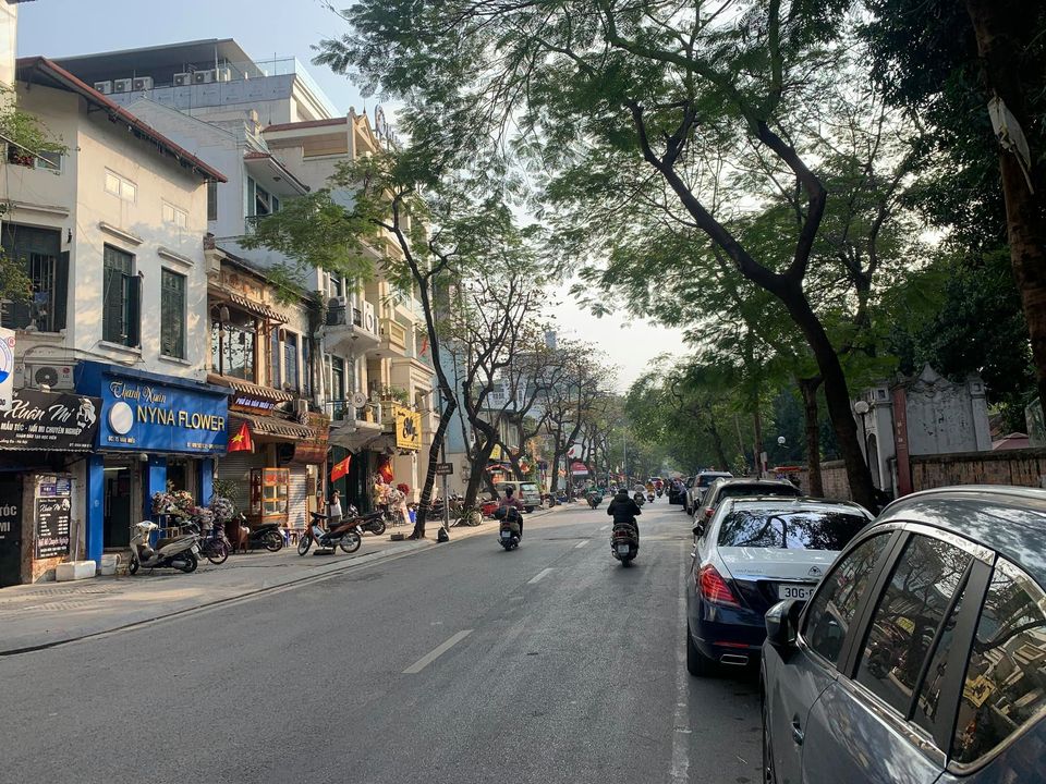 120m2