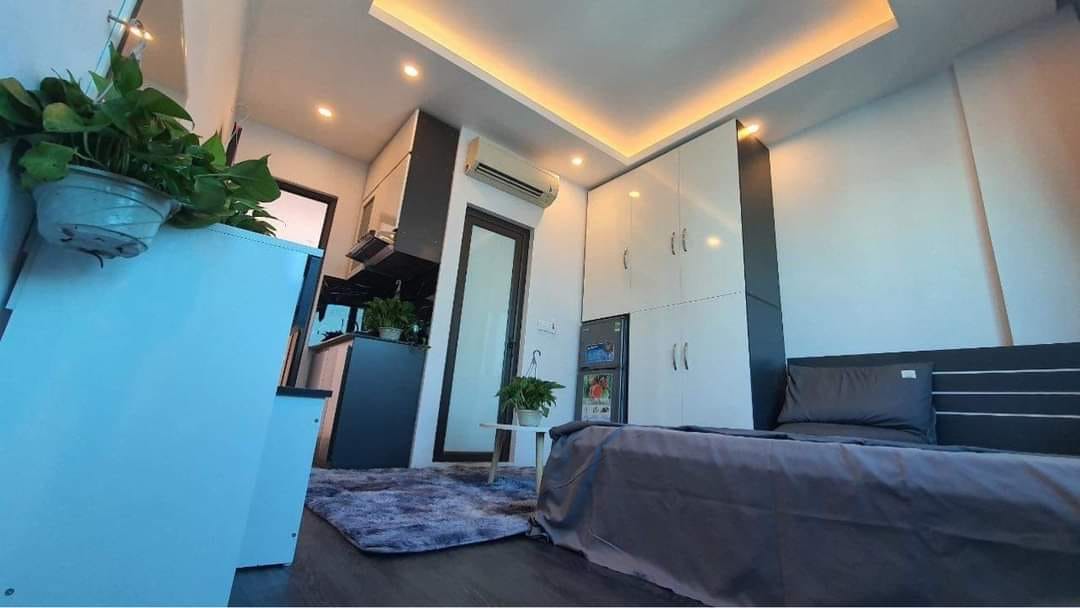 BÁN NHÀ MẶT PHỐ VÕ CHÍ CÔNG - VỈA HÈ ĐÁ BÓNG - KINH DOANH VÔ ĐỊCH - THANG MÁY - 2 THOÁNG.