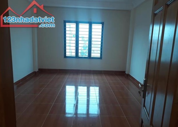 230m2