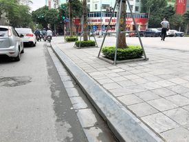 MẶT PHỐ TÂY HỒ, TOÀ NHÀ VĂN PHÒNG, THANG MÁY, Ô TÔ TRÁNH, KINH DOANH CỰC MẠNH, 75M2