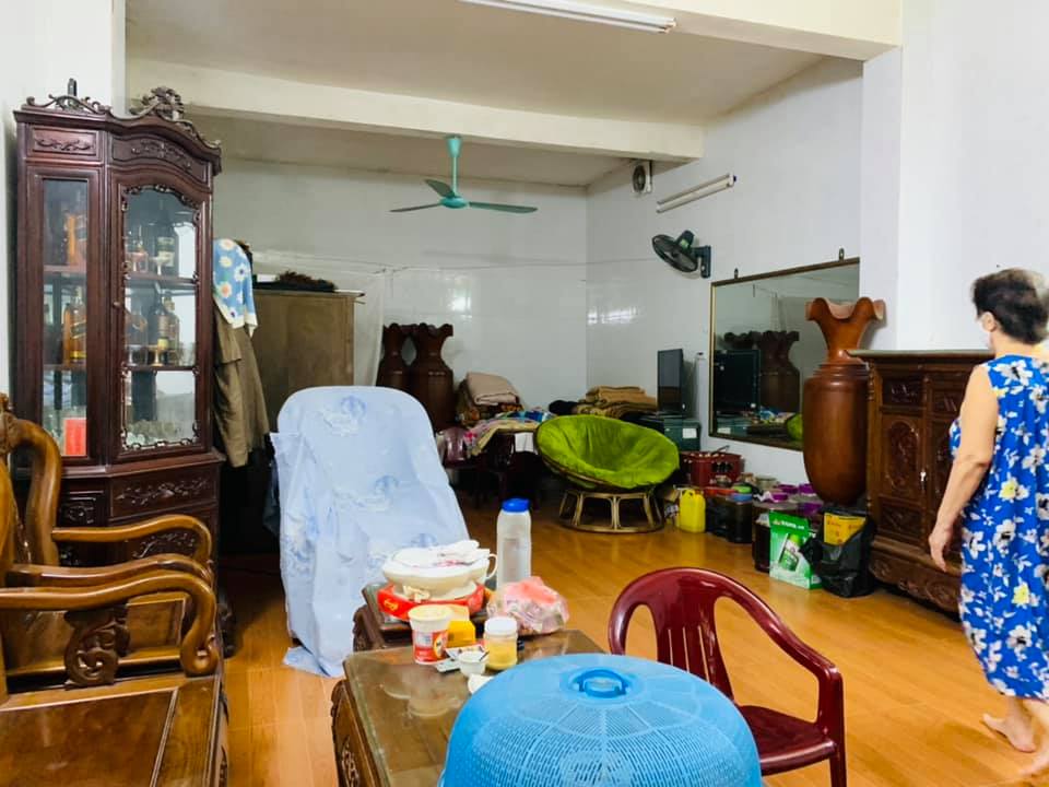 Bán nhà mặt phố Long Biên, 97m2, 2 tầng, mặt tiền 7.3m, phù hợp kinh doanh