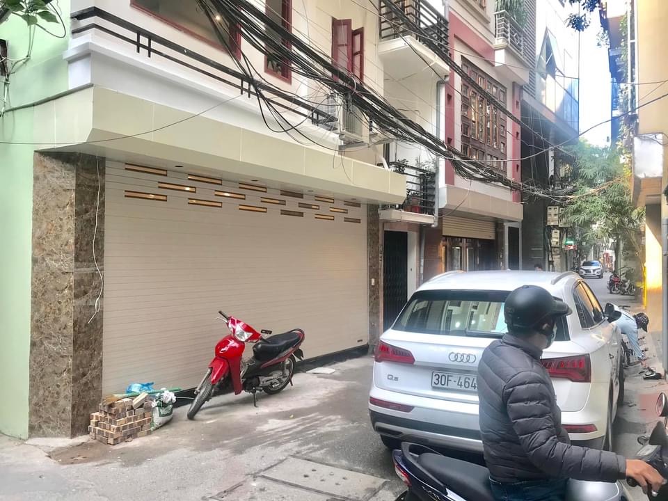 LÔ GÓC MẶT NGÕ THÁI HÀ - DIỆN TÍCH 65M x 6 TẦNG - MẶT TIỀN 6,5M NỞ HẬU ĐẸP - MẶT TIỀN KHỦNG. TT ĐỐNG ĐA - Ô TÔ ĐỖ CỬA - GARA 7 CHỖ VỪA Ở VỪA KINH DOANH.